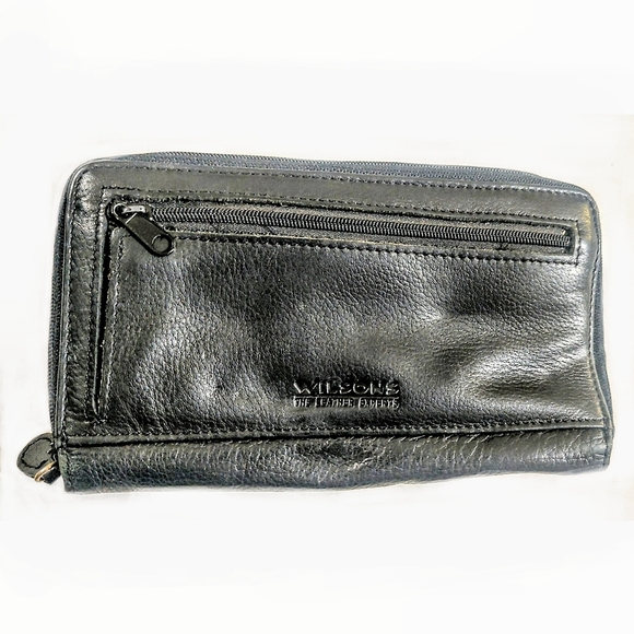 Wilsons Leather Fold Out Clutch Organizer Wallet - Picture 1 of 3